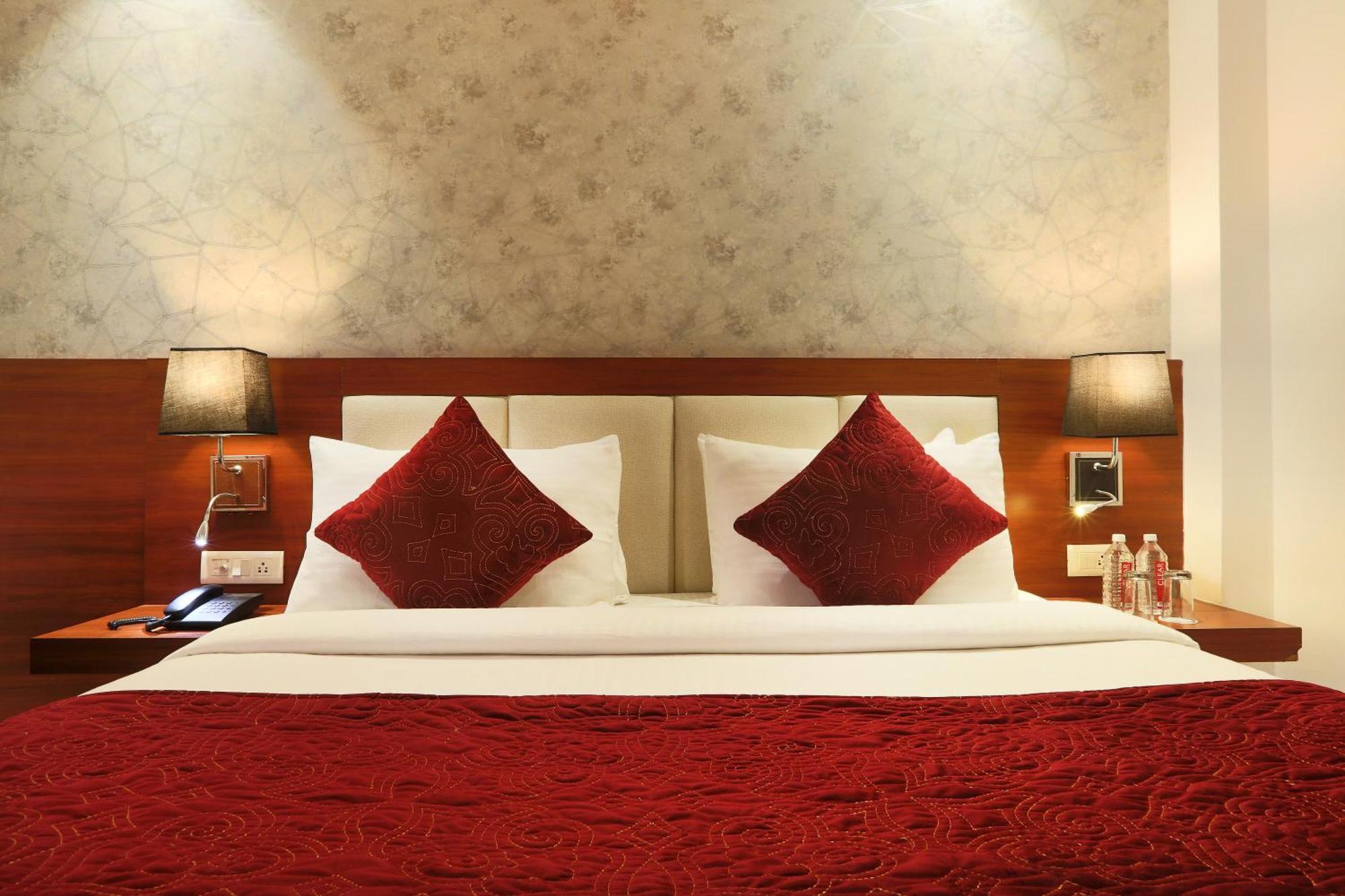 Hotel Arch Suites - Near Aerocity Νέο Δελχί Εξωτερικό φωτογραφία