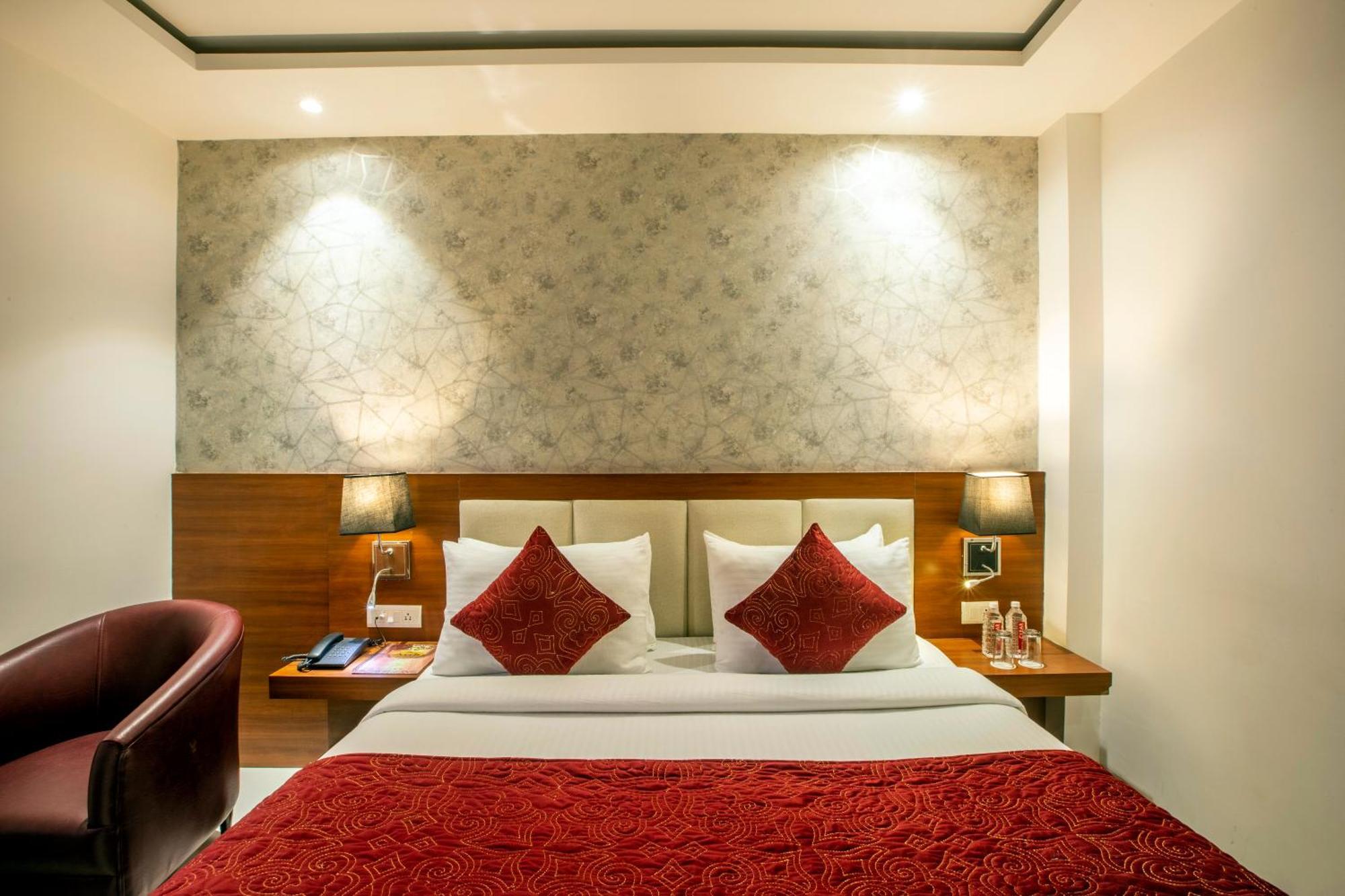 Hotel Arch Suites - Near Aerocity Νέο Δελχί Εξωτερικό φωτογραφία